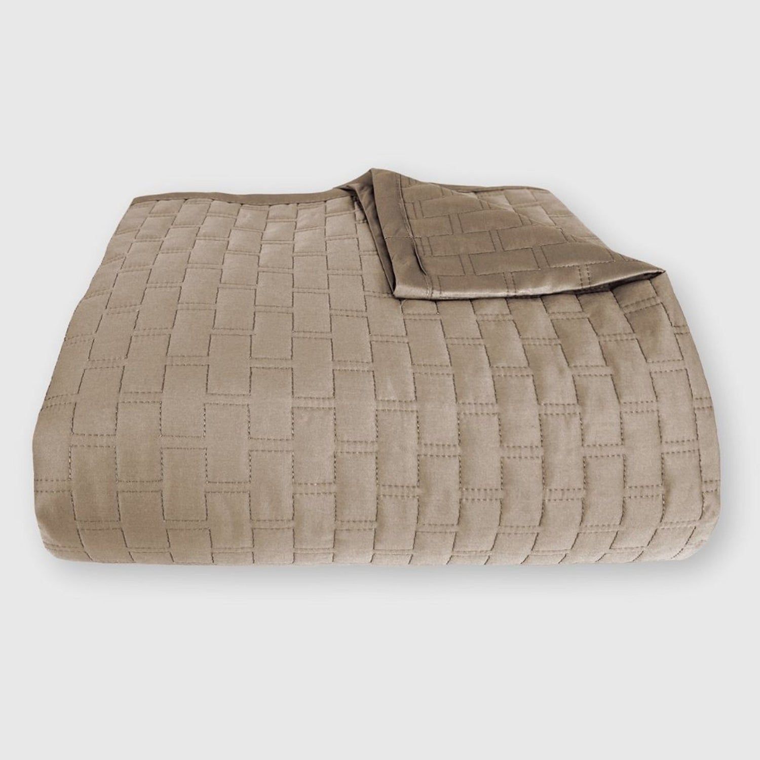 Bamboo Quilted Coverlet- Champagne - Final Sale/No Returns