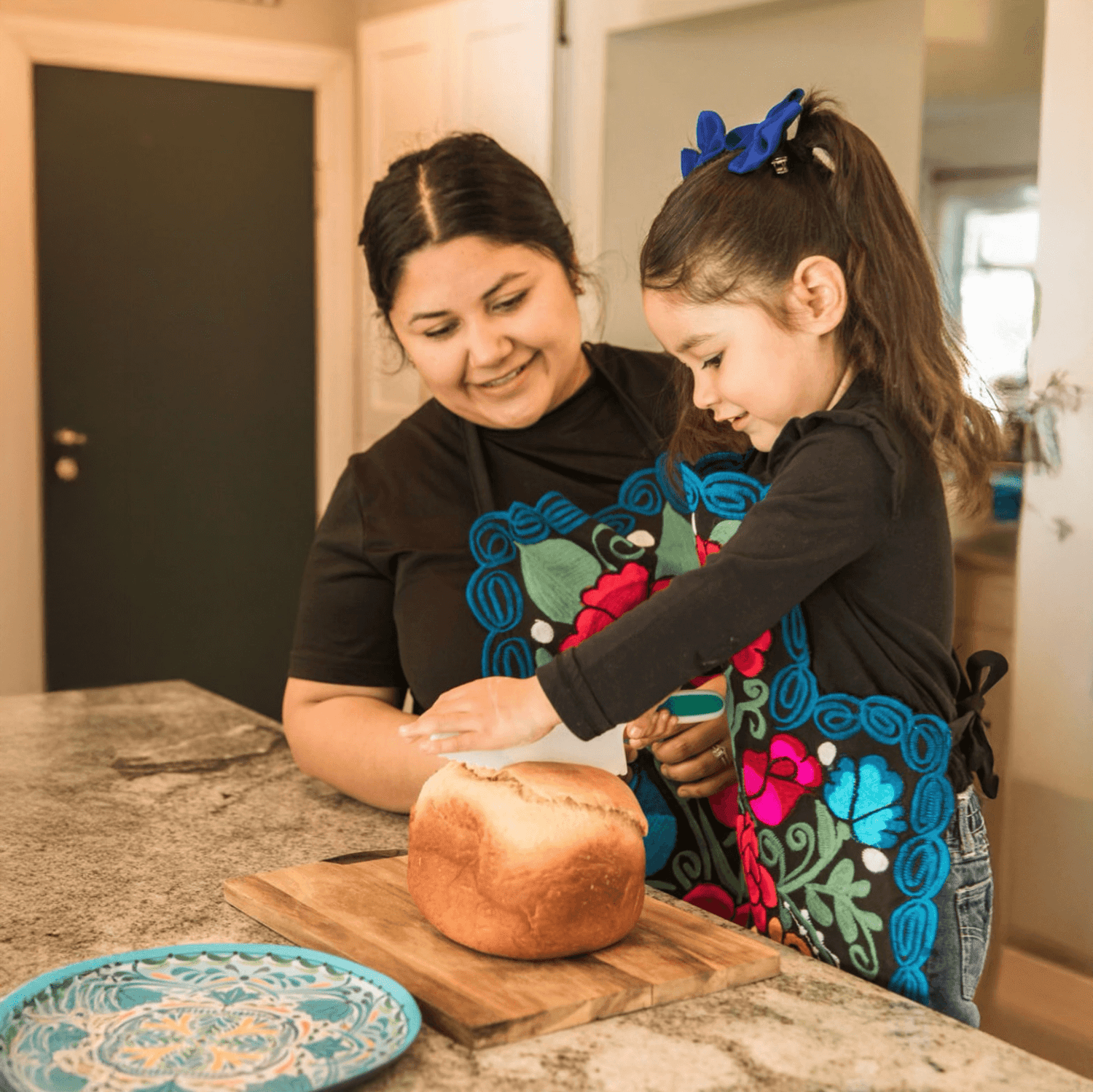 Embroidered Floral Apron Set