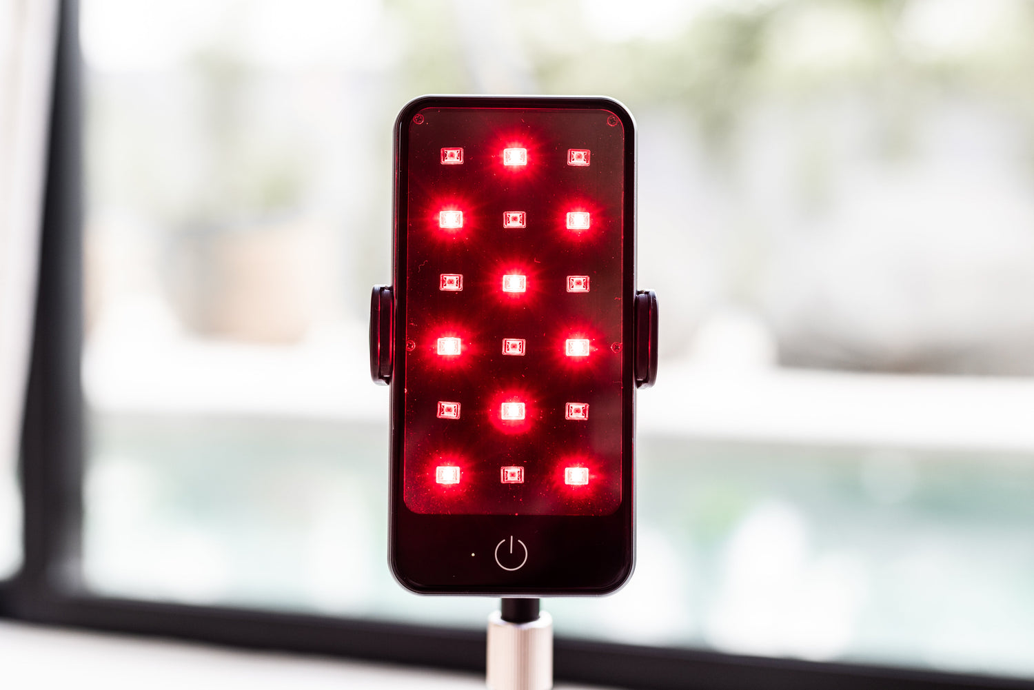 Glow: Portable Red Light Therapy Device - Slimmest Handheld Solution for On-the-Go Relief